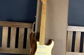Fender Custom Shop Artisan Figured Rosewood Stratocaster-3.jpg